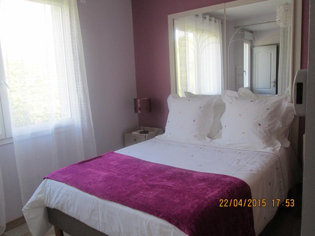 Chambre D'Hotes Du Bois Joli Mesnard-la-Barotiere Phòng bức ảnh